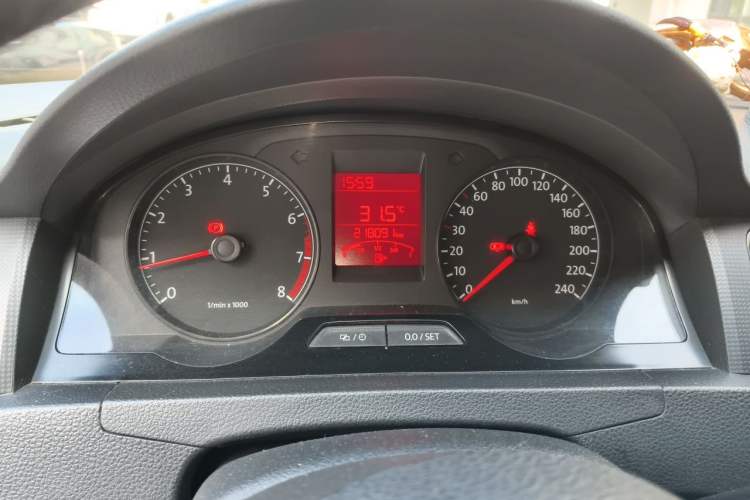 Used Volkswagen Santana 2015 1.4L Manual Fashion Edition Instrument Cluster