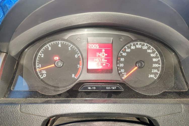 Used Volkswagen Santana 2015 1.6L Manual Comfort Edition Instrument Cluster