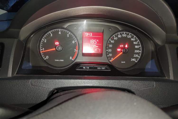 Used Volkswagen Santana 2015 1.6L Manual Fashion Edition Instrument Cluster