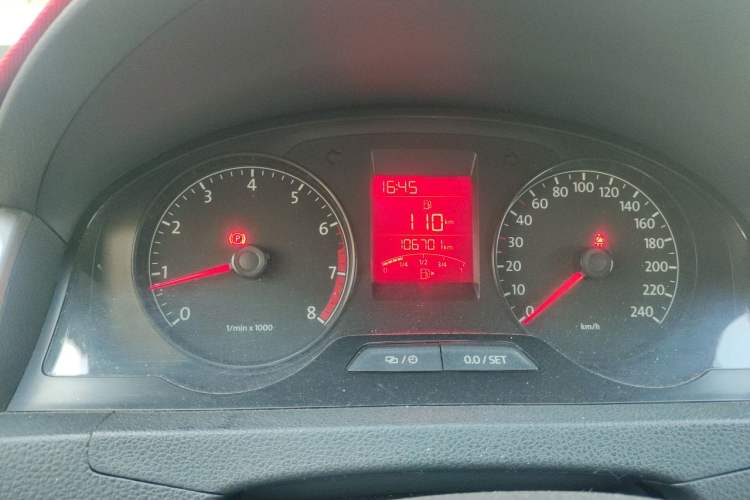 Used Volkswagen Santana 2015 1.6L Manual Comfort Edition Instrument Cluster
