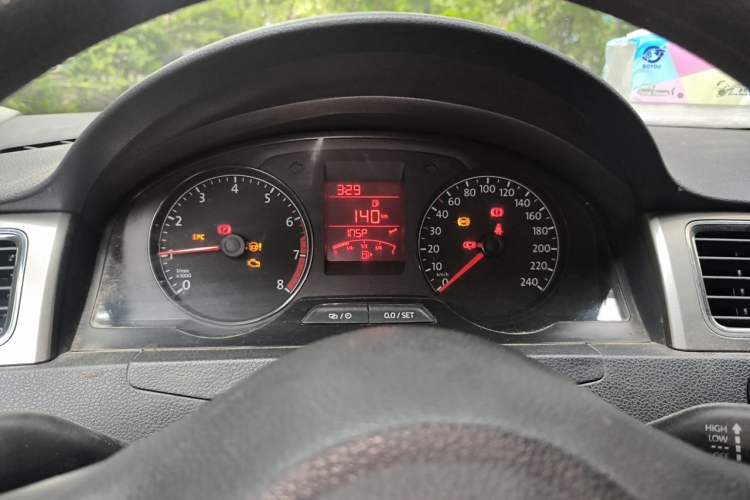 Used Volkswagen Santana 2015 1.6L Manual Comfort Edition Instrument Cluster