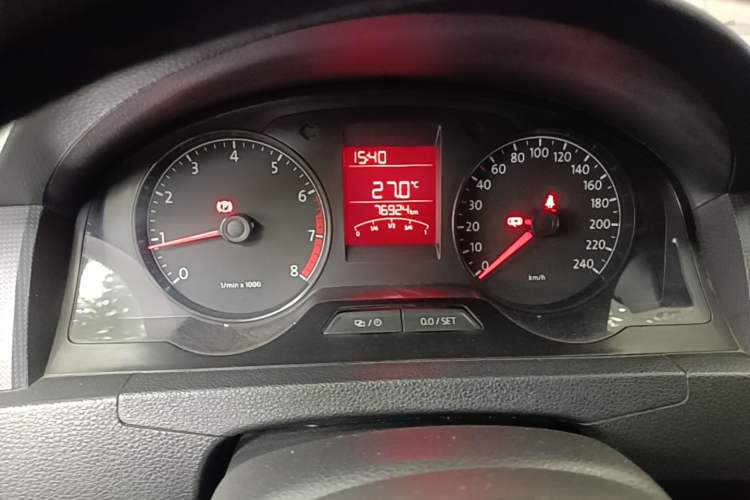 Used Volkswagen Santana 2015 1.6L Manual Fashion Edition Instrument Cluster