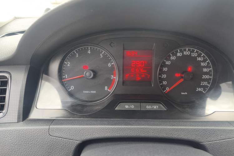 Used Volkswagen Santana 2015 1.4L Manual Fashion Edition Instrument Cluster