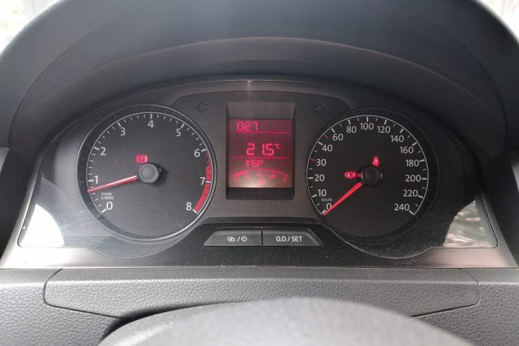 Used Volkswagen Santana 2015 1.6L Manual Fashion Edition Instrument Cluster