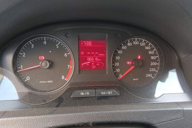 Used Volkswagen Santana 2015 1.4L Manual Comfort Edition Instrument Cluster