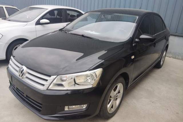 Ojetý Volkswagen Santana 2015 1.6L Manual Comfort Edition