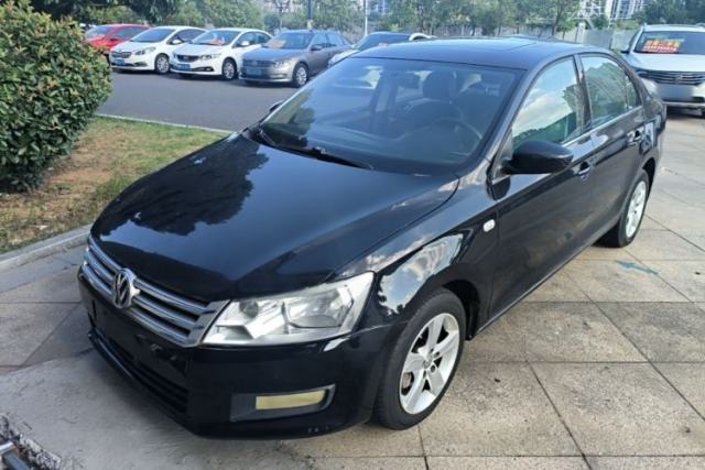 Used Volkswagen Santana 2015 1.6L Automatic Comfort Edition