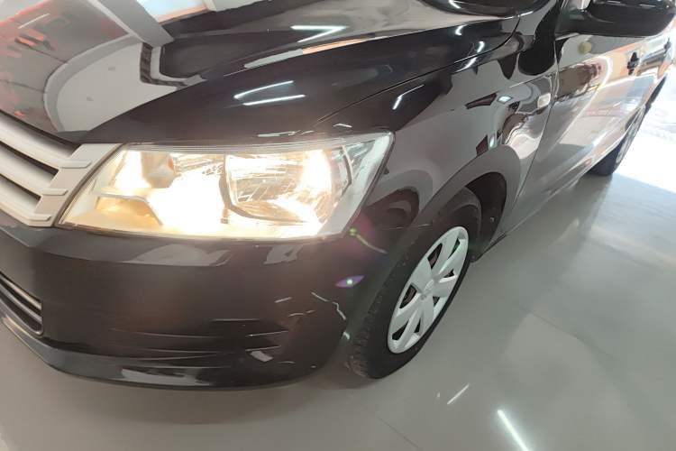 Used Volkswagen Santana 2015 1.4L Manual Fashion Edition Left Front Headlight