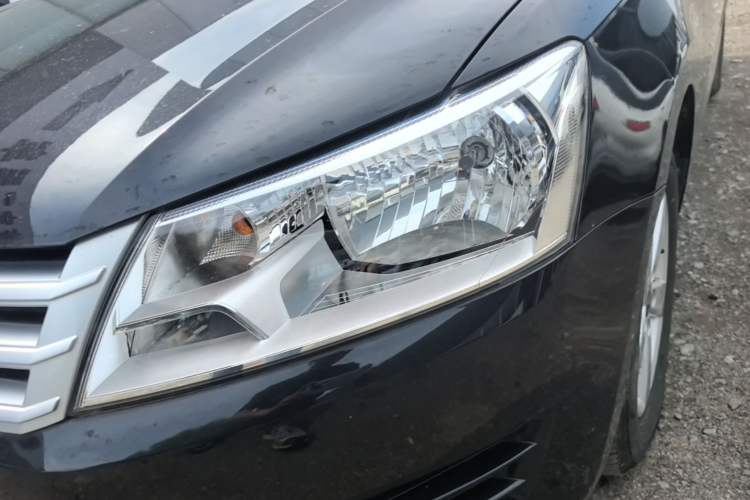 Used Volkswagen Santana 2015 1.4L Manual Fashion Edition Left Front Headlight