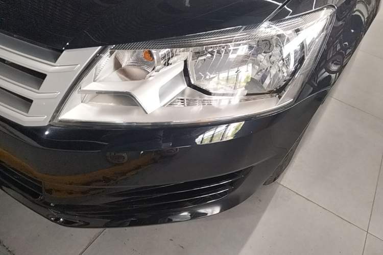 Used Volkswagen Santana 2015 1.4L Manual Fashion Edition Left Front Headlight
