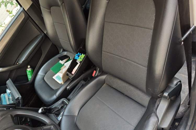 Used Volkswagen Santana 2015 1.6L Automatic Comfort Edition Left Front Seat