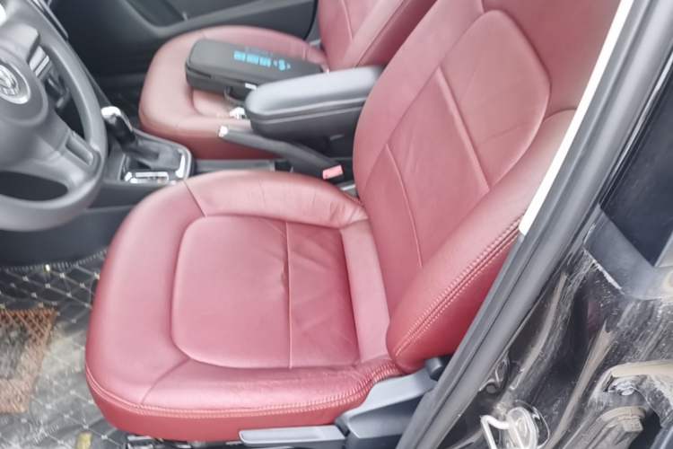 Used Volkswagen Santana 2015 1.6L Automatic Comfort Edition Left Front Seat