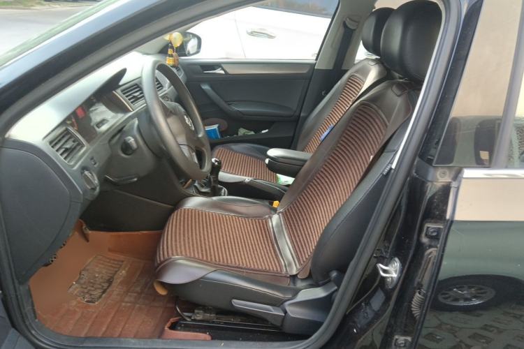 Used Volkswagen Santana 2015 1.4L Manual Comfort Edition Left Front Seat