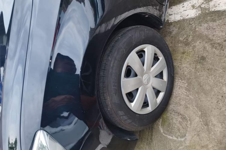 Used Volkswagen Santana 2015 1.4L Manual Fashion Edition Left Front Wheel Hub