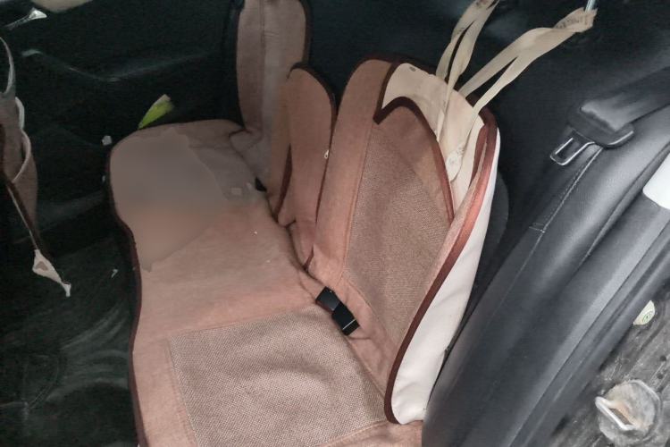 Used Volkswagen Santana 2015 1.6L Manual Comfort Edition Left Rear Seat