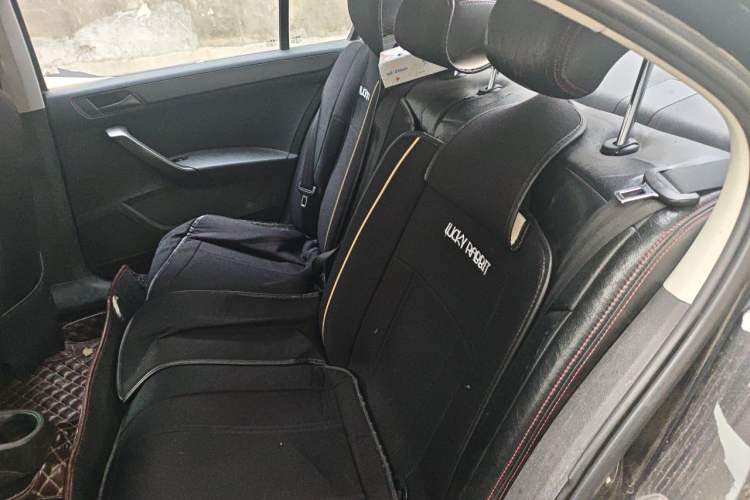 Used Volkswagen Santana 2015 1.4L Manual Fashion Edition Left Rear Seat