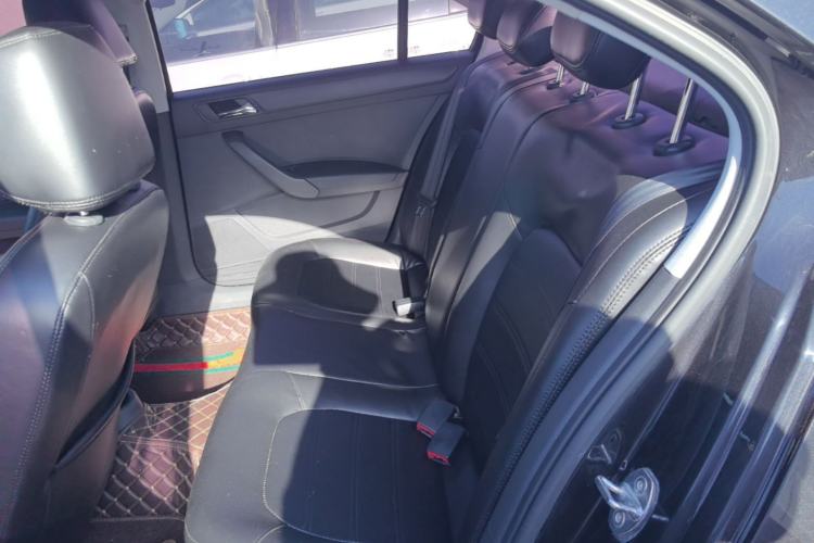 Used Volkswagen Santana 2015 1.4L Manual Fashion Edition Left Rear Seat