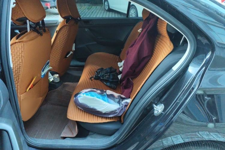 Used Volkswagen Santana 2015 1.6L Manual Fashion Edition Left Rear Seat
