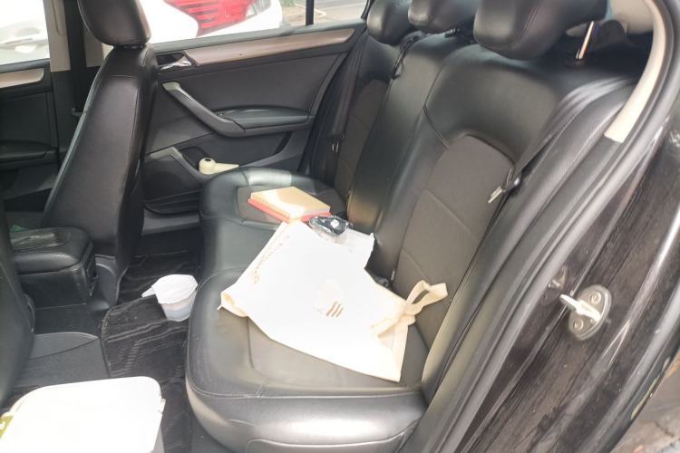 Used Volkswagen Santana 2015 1.6L Manual Comfort Edition Left Rear Seat