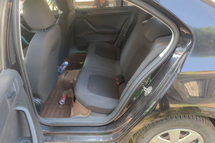 Used Volkswagen Santana 2015 1.6L Manual Fashion Edition Left Rear Seat