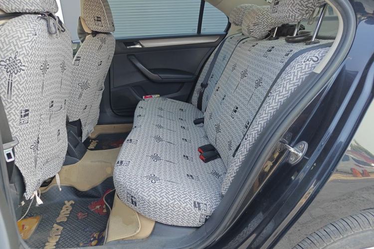 Used Volkswagen Santana 2015 1.6L Manual Comfort Edition Left Rear Seat