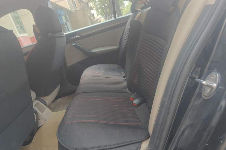 Used Volkswagen Santana 2015 1.6L Automatic Comfort Edition Left Rear Seat