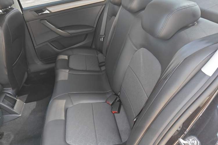 Used Volkswagen Santana 2015 1.6L Automatic Comfort Edition Left Rear Seat