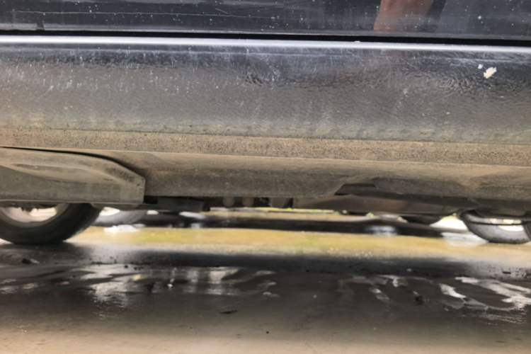 Used Volkswagen Santana 2015 1.6L Automatic Comfort Edition Left Side Sill