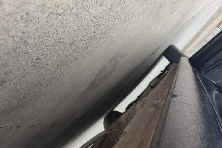Used Volkswagen Santana 2015 1.6L Automatic Fashion Edition Left Side Sill