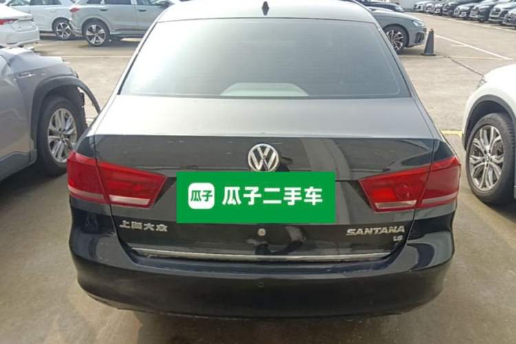 Used Volkswagen Santana 2015 1.6L Automatic Luxury Edition Rear