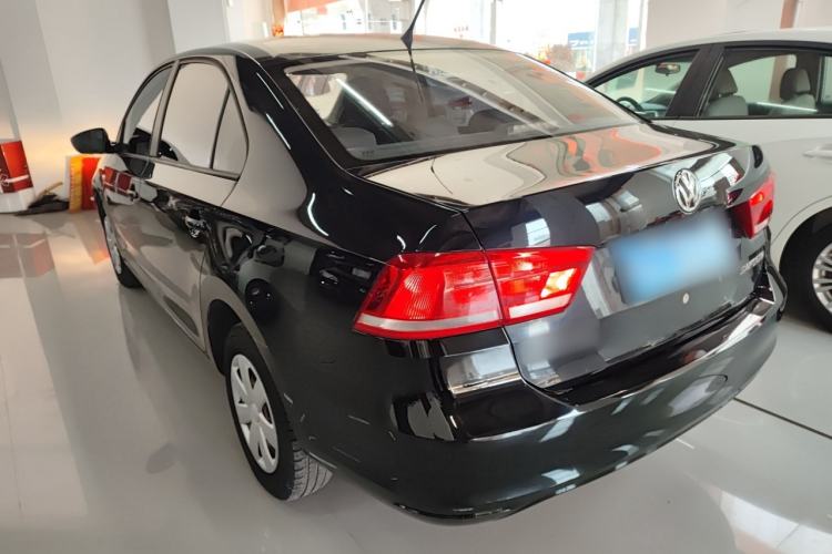 Used Volkswagen Santana 2015 1.4L Manual Fashion Edition Rear Left 45 Deg