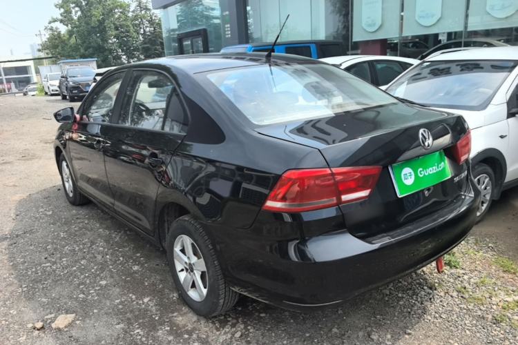 Used Volkswagen Santana 2015 1.4L Manual Fashion Edition Rear Left 45 Deg