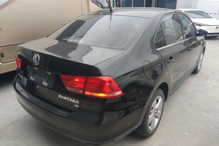 Used Volkswagen Santana 2015 1.6L Manual Comfort Edition Rear Right 45 Deg