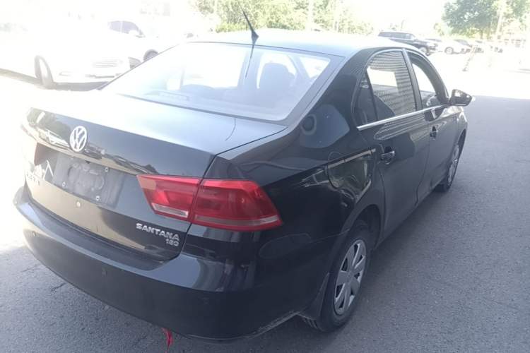 Used Volkswagen Santana 2015 1.6L Manual Fashion Edition Rear Right 45 Deg