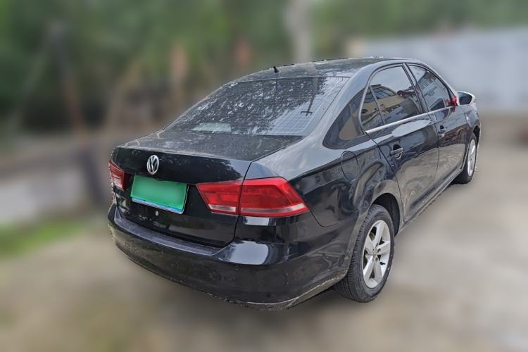 Used Volkswagen Santana 2015 1.4L Manual Comfort Edition Rear Right 45 Deg