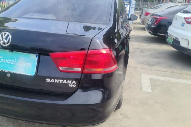 Used Volkswagen Santana 2015 1.6L Manual Fashion Edition Right Rear Taillight