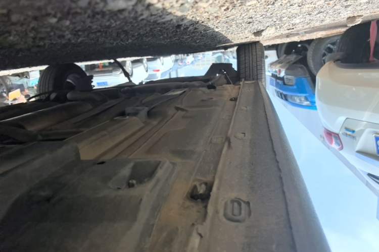 Used Volkswagen Santana 2015 1.4L Manual Fashion Edition Right Side Sill