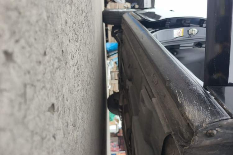 Used Volkswagen Santana 2015 1.6L Automatic Fashion Edition Right Side Sill