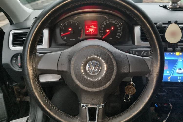 Used Volkswagen Santana 2015 1.6L Manual Comfort Edition Steering Wheel