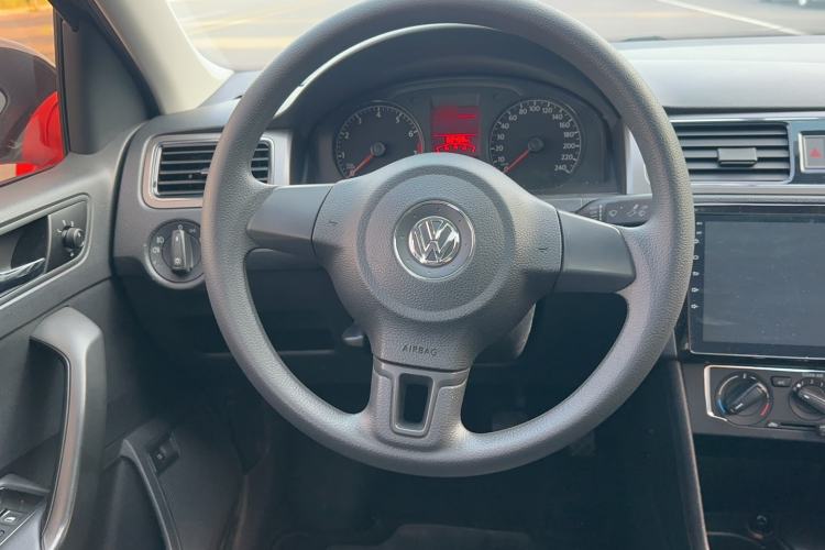 Used Volkswagen Santana 2015 1.6L Manual Comfort Edition Steering Wheel