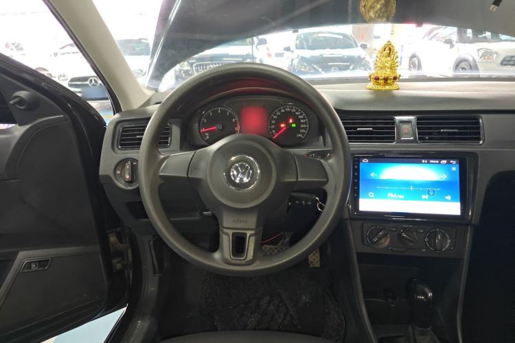 Used Volkswagen Santana 2015 1.6L Automatic Fashion Edition Steering Wheel