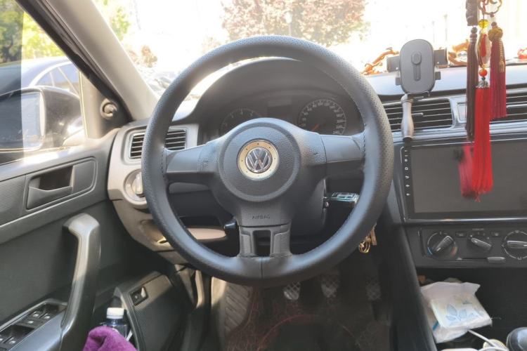 Used Volkswagen Santana 2015 1.4L Manual Fashion Edition Steering Wheel