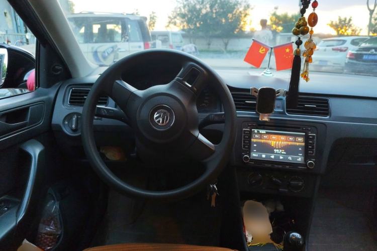 Used Volkswagen Santana 2015 1.6L Manual Fashion Edition Steering Wheel