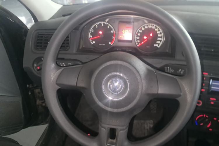 Used Volkswagen Santana 2015 1.4L Manual Fashion Edition Steering Wheel