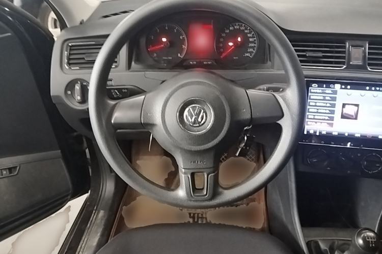 Used Volkswagen Santana 2015 1.4L Manual Fashion Edition Steering Wheel
