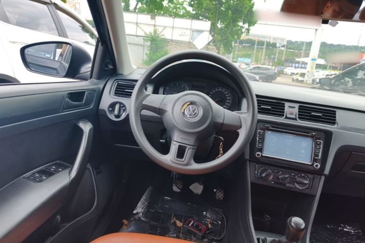 Used Volkswagen Santana 2015 1.4L Manual Fashion Edition Steering Wheel