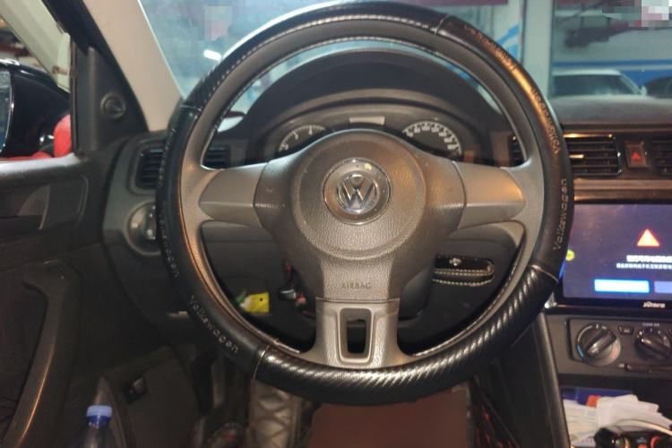 Used Volkswagen Santana 2015 1.4L Manual Fashion Edition Steering Wheel