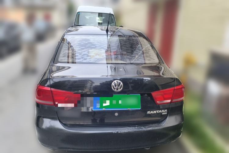 Used Volkswagen Santana 2015 1.6L Manual Fashion Edition Trunk