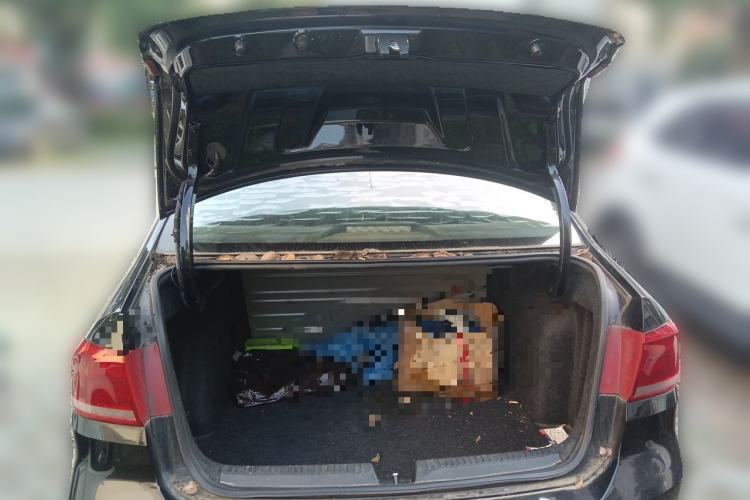 Used Volkswagen Santana 2015 1.4L Manual Comfort Edition Trunk