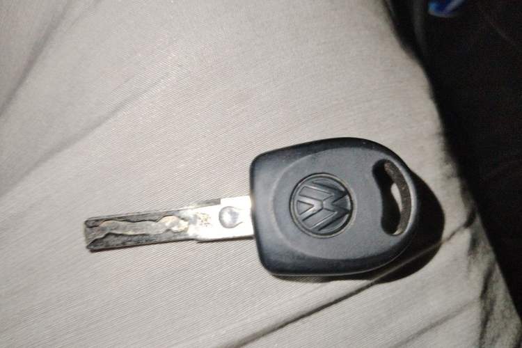 Used Volkswagen Santana 2015 1.4L Manual Fashion Edition Vehicle Key